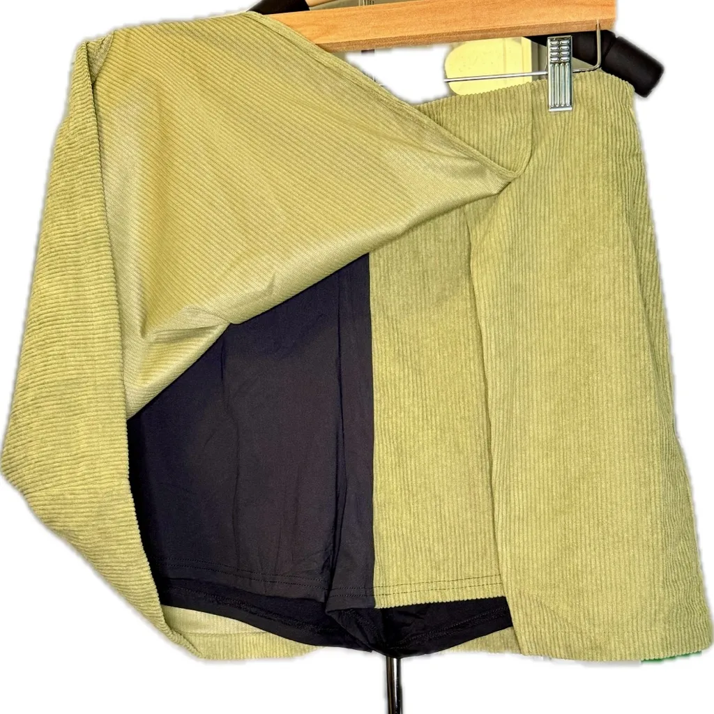 Corduroy Green Skort - Image 3