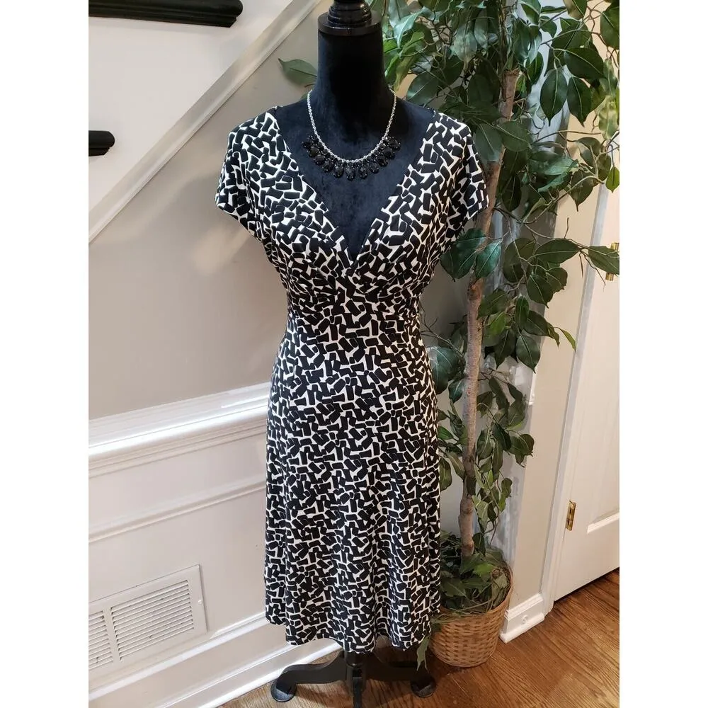 Jones New York Womens White Black Geo Print V Neck Knee Length Sheath Dress 10 - Image 12