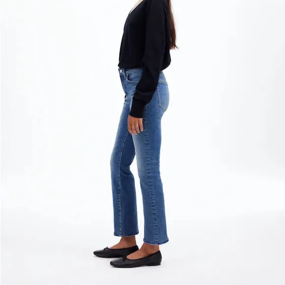 NWT Madewell Kick Out Crop Jeans in Oneida Wash Blue Size 26 Petite - Image 3
