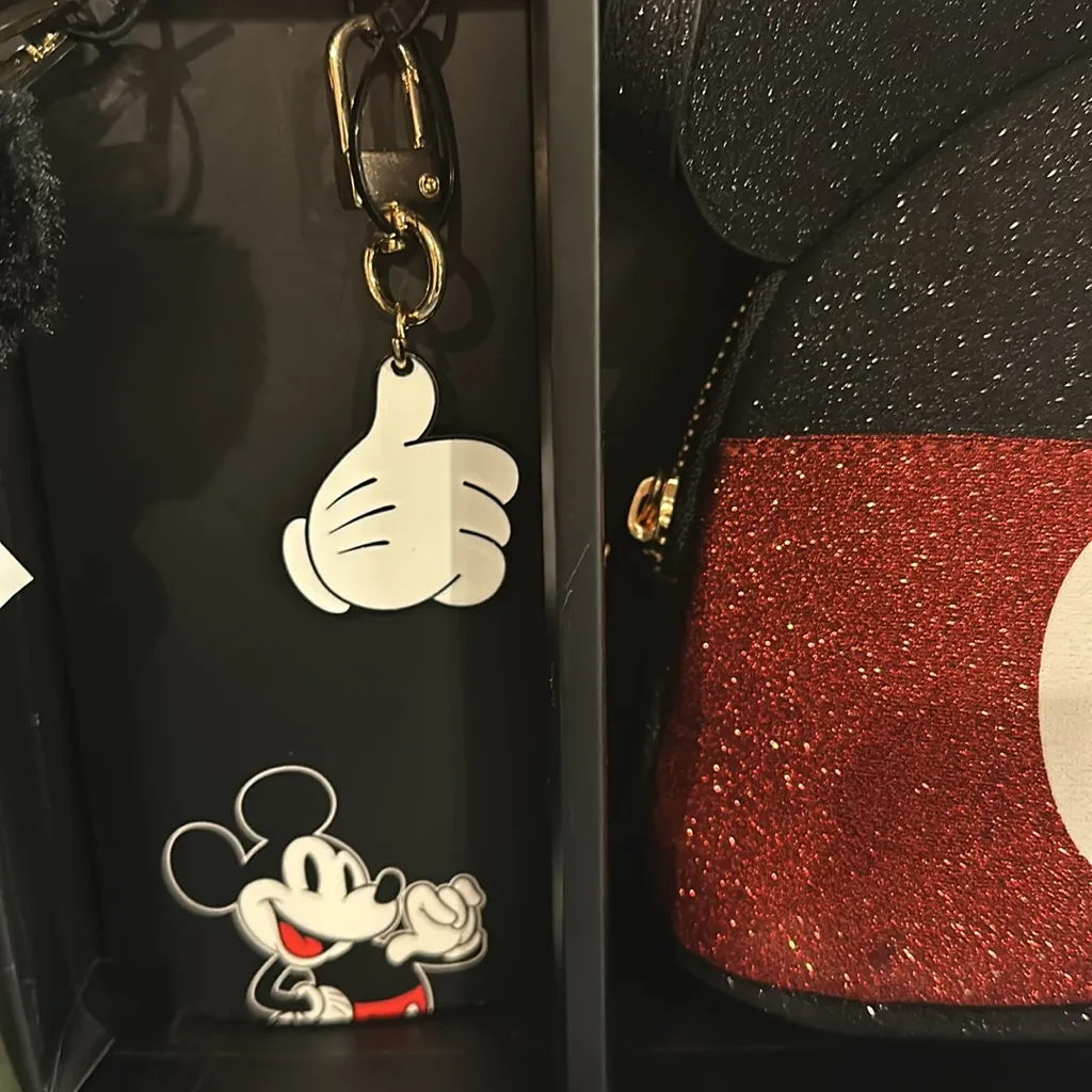 NIB Disney Mickey Mouse Mini Crossbody  Purse Officially W. Keychain Set Glitter - Image 6