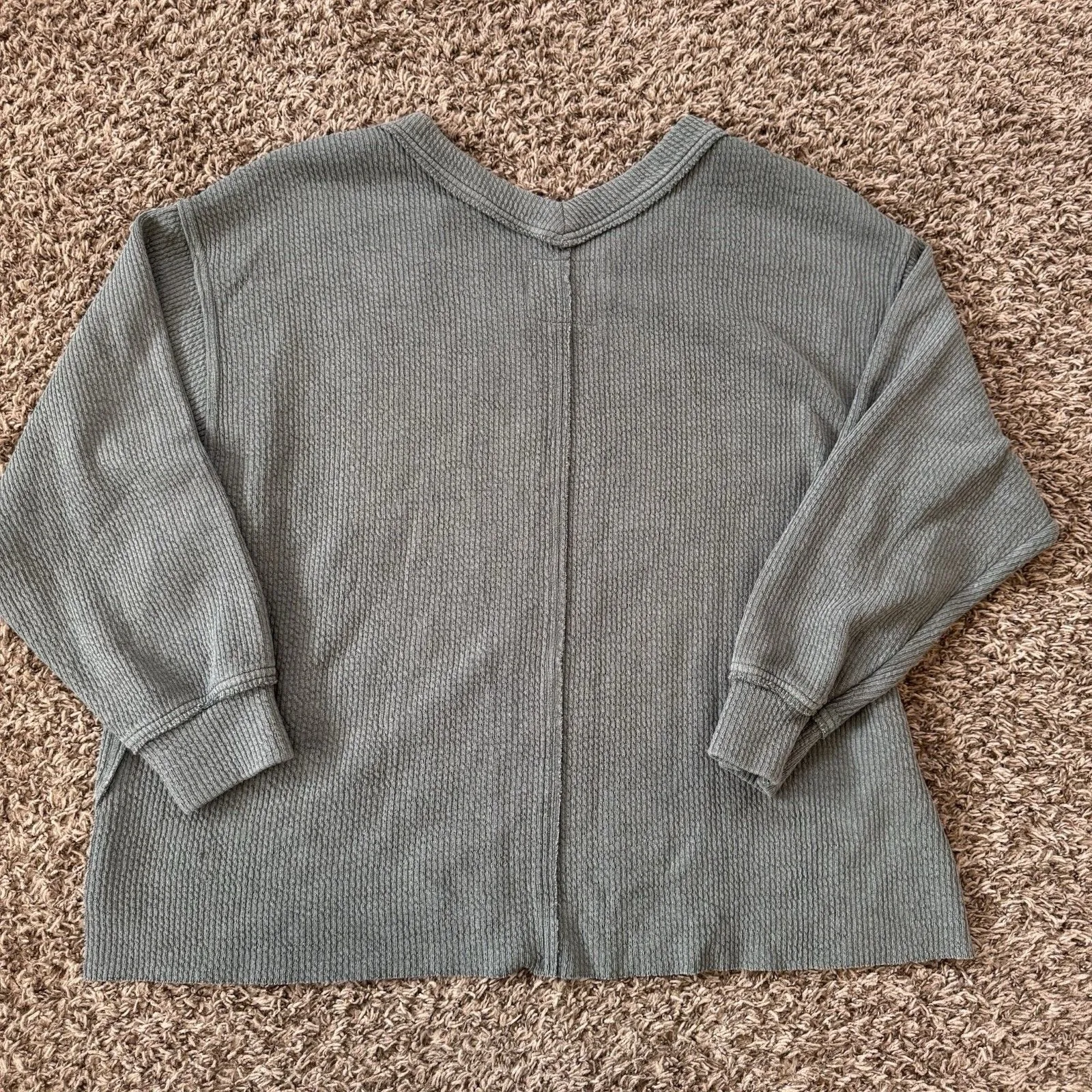 Aerie Wonder Textured V Neck Very Oversized Sweatshirt Womens Medium Green - Image 3