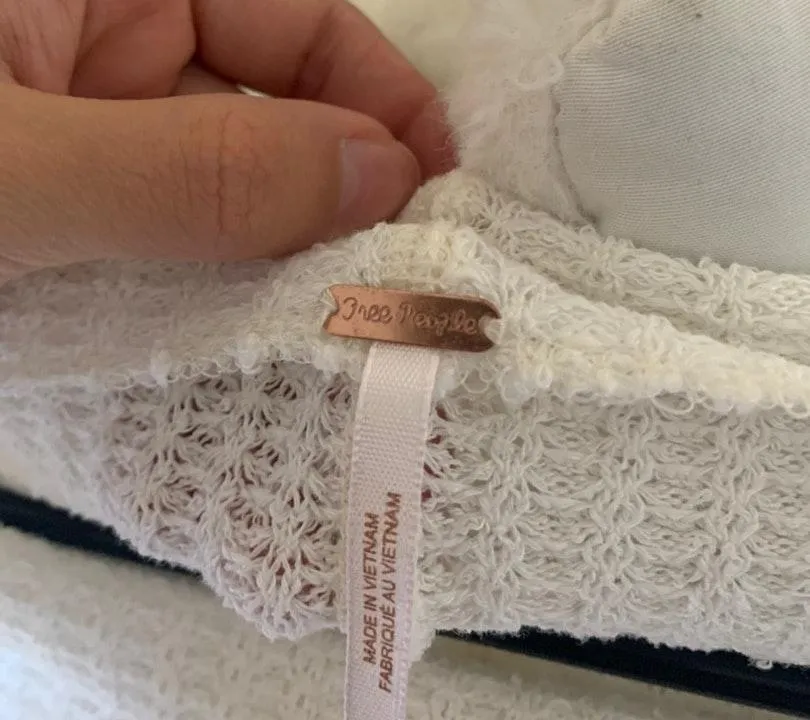 Free People Cream Sweater - Image 3