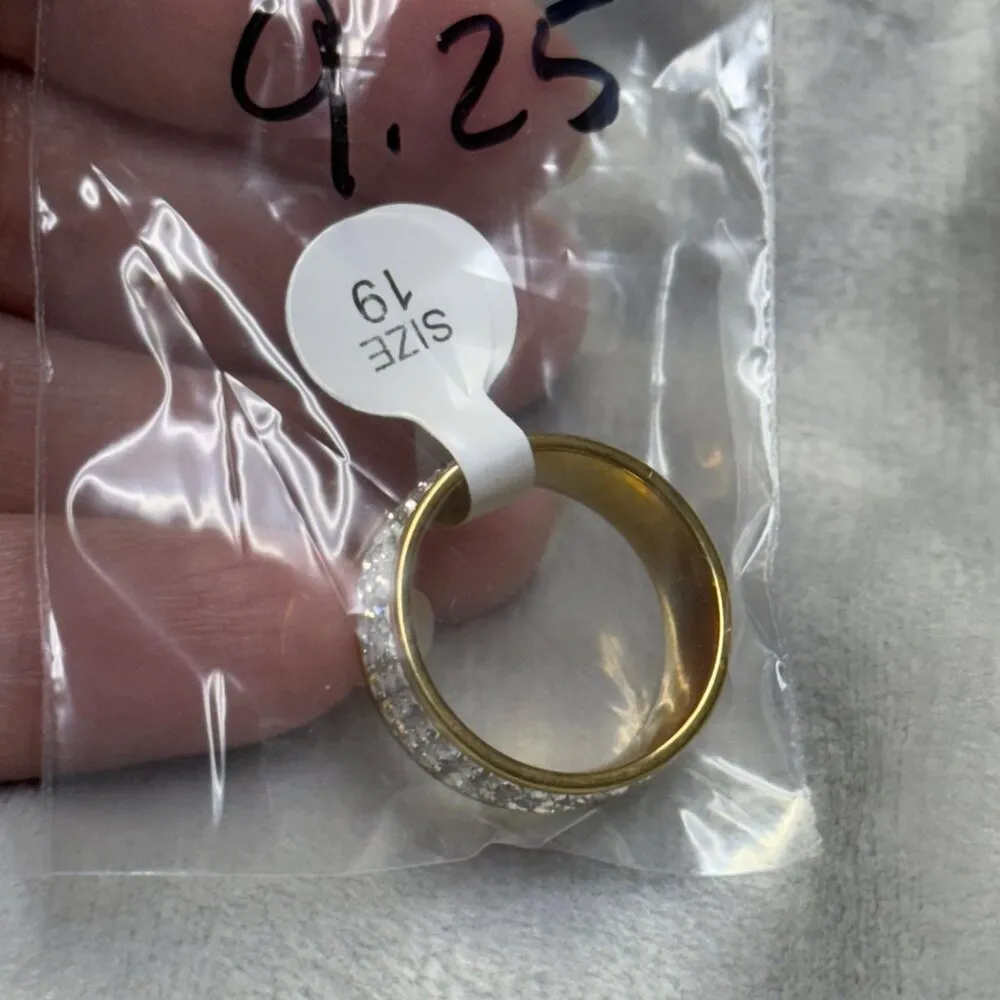 Gold Tone Stainless Steel Ring with Clear Rhinestone Inlay Size 9.25 US - Image 16