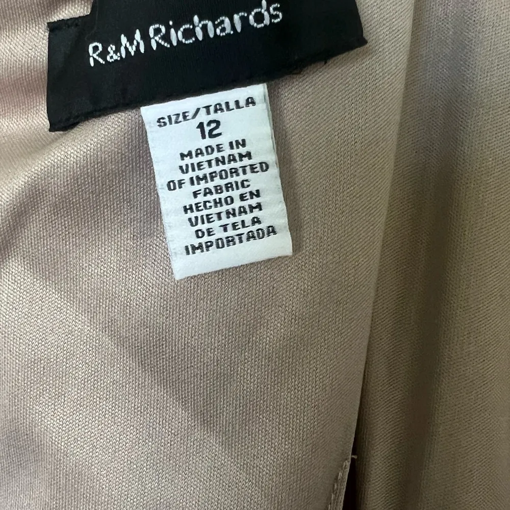 R&M Richards Elegant Evening Dress - Image 7