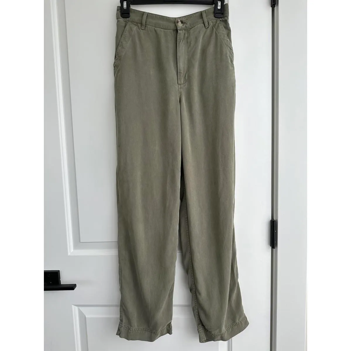 Treasure & Bond Flat Front Straight Leg Pants Olive Green Size 2 - Image 3