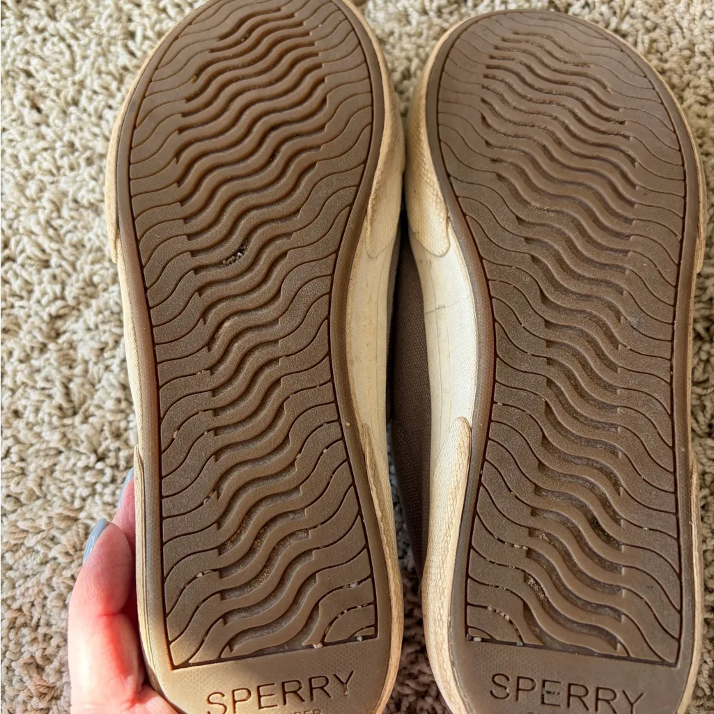 Sperry Topsiders Women’s Size 7.5 Gray Canvas Crest Vibe Sneakers F5 - Image 3