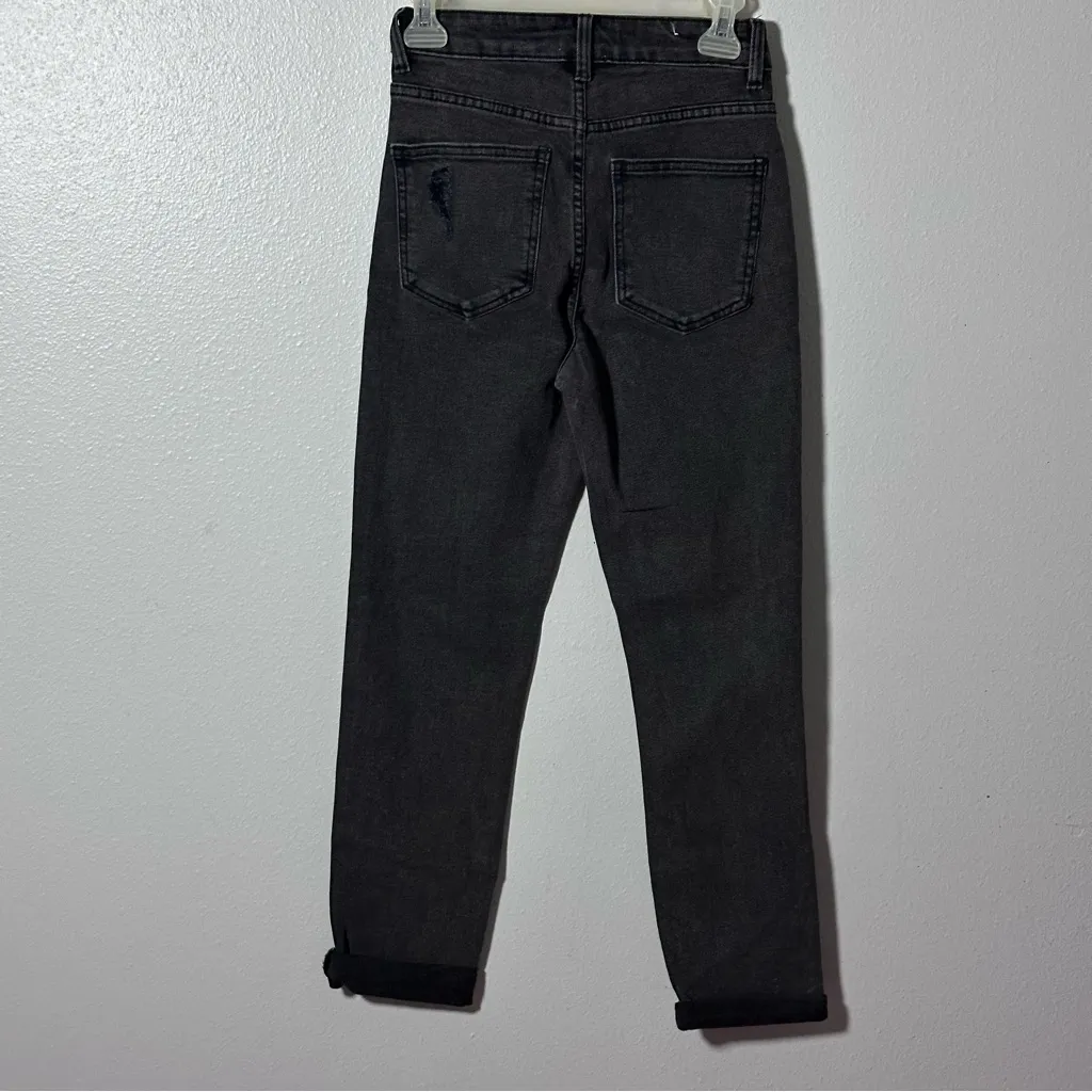 Cotton on Women black/Gray high rise‎ relaxed mom jeans size 2 - Image 4
