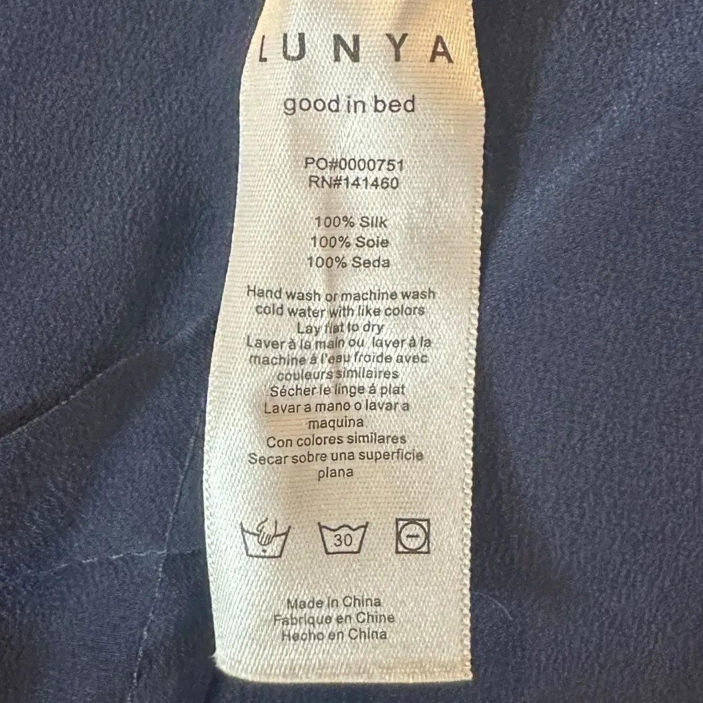 Lunya Washable Silk Tulip Back Sleeveless Top Deep Blue Size Medium - Image 7