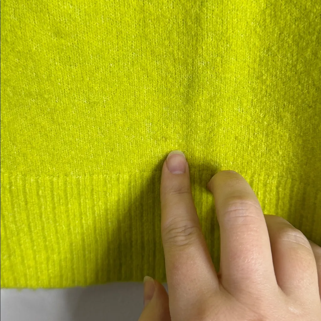 J. Crew Factory Teddie plush wool blend neon chartreuse sweater size S Green - Image 11