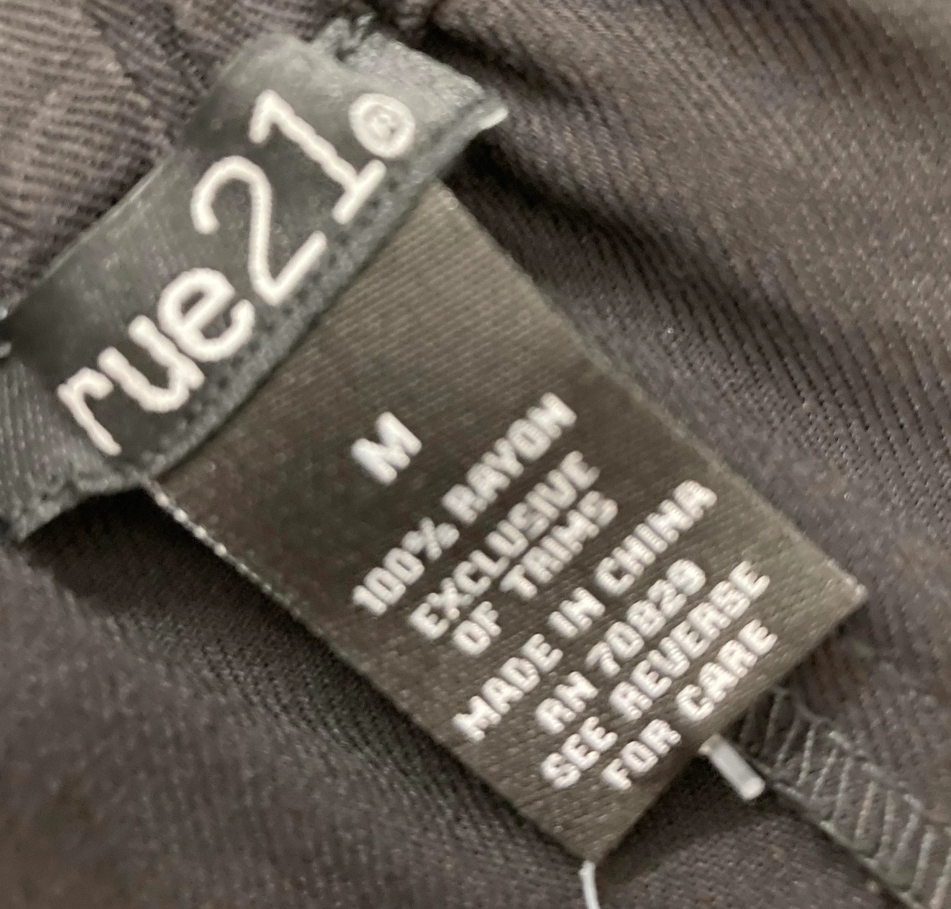 Rue 21 NWT Black Button Front Twill Skort - Image 6