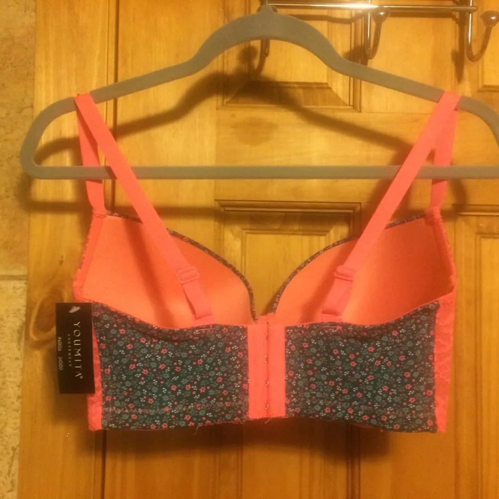 Convertible Bustier bra Size undefined - Image 2