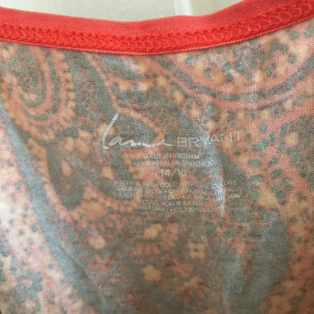 FINAL MARKDOWN Ladies lane Bryant cami style top 14/16 - Image 4
