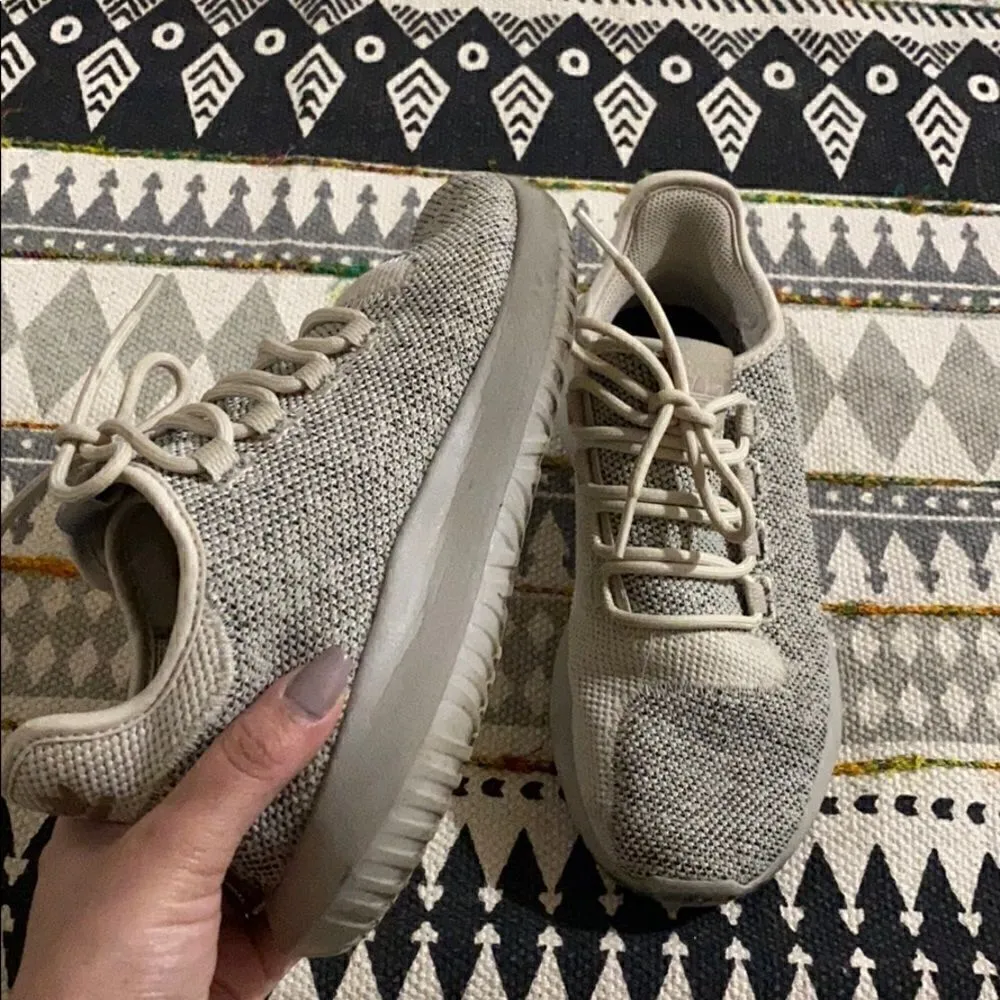 Adidas  EUC   - Image 2