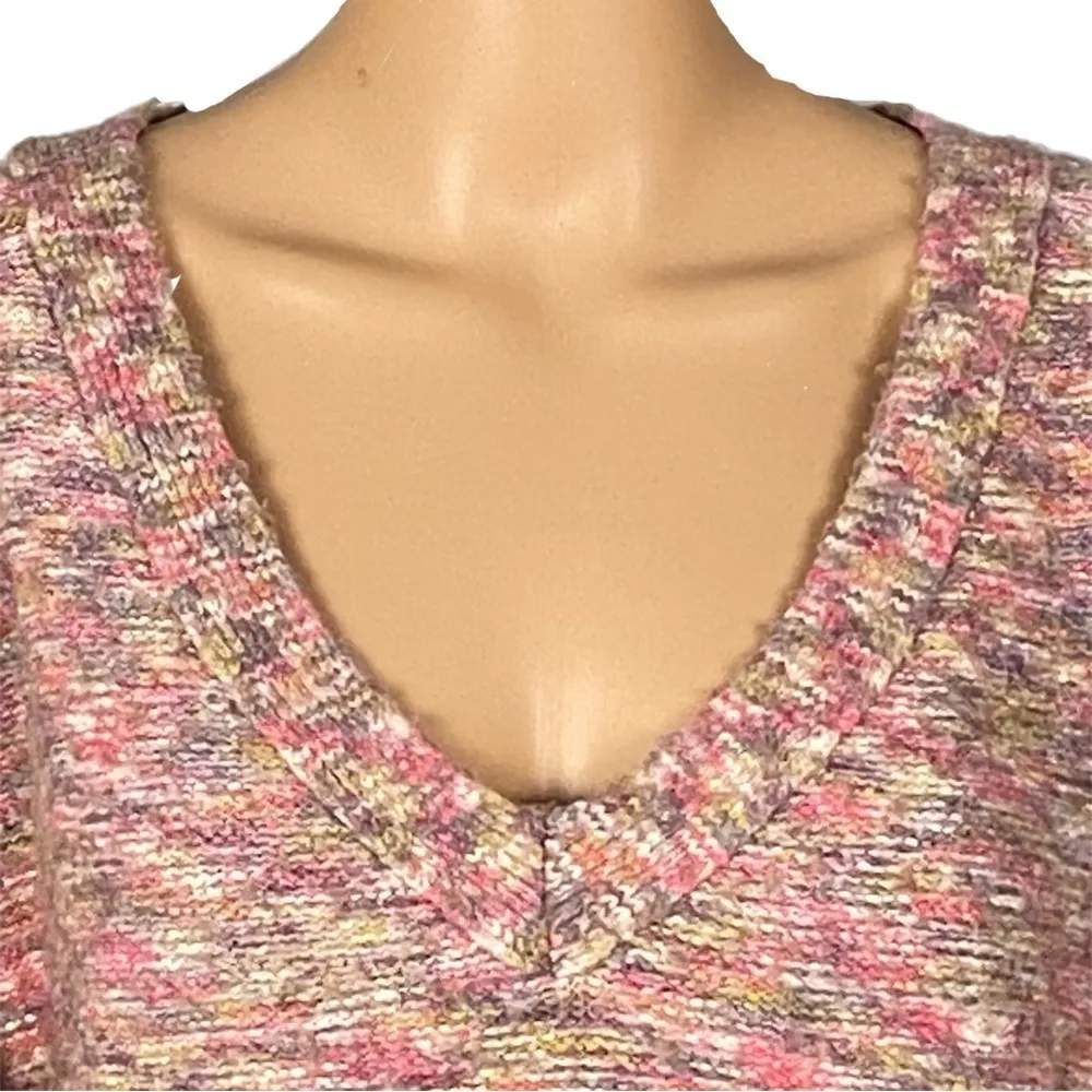 PILCRO/ANTHROPOLOGIE “Deep V Sweater” in color “Spacedye Combo”. Size Small. EUC Pink - Image 2