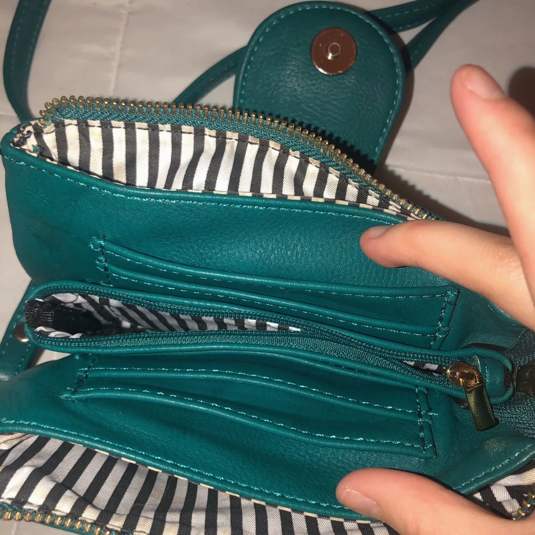 Crossbody Bag - Image 4