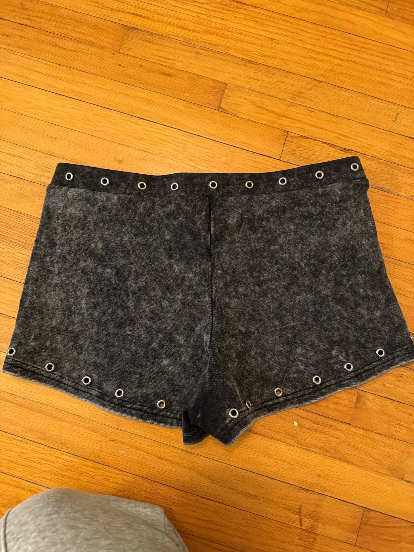 White Fox Set Boutique — Lost Souls - Image 7