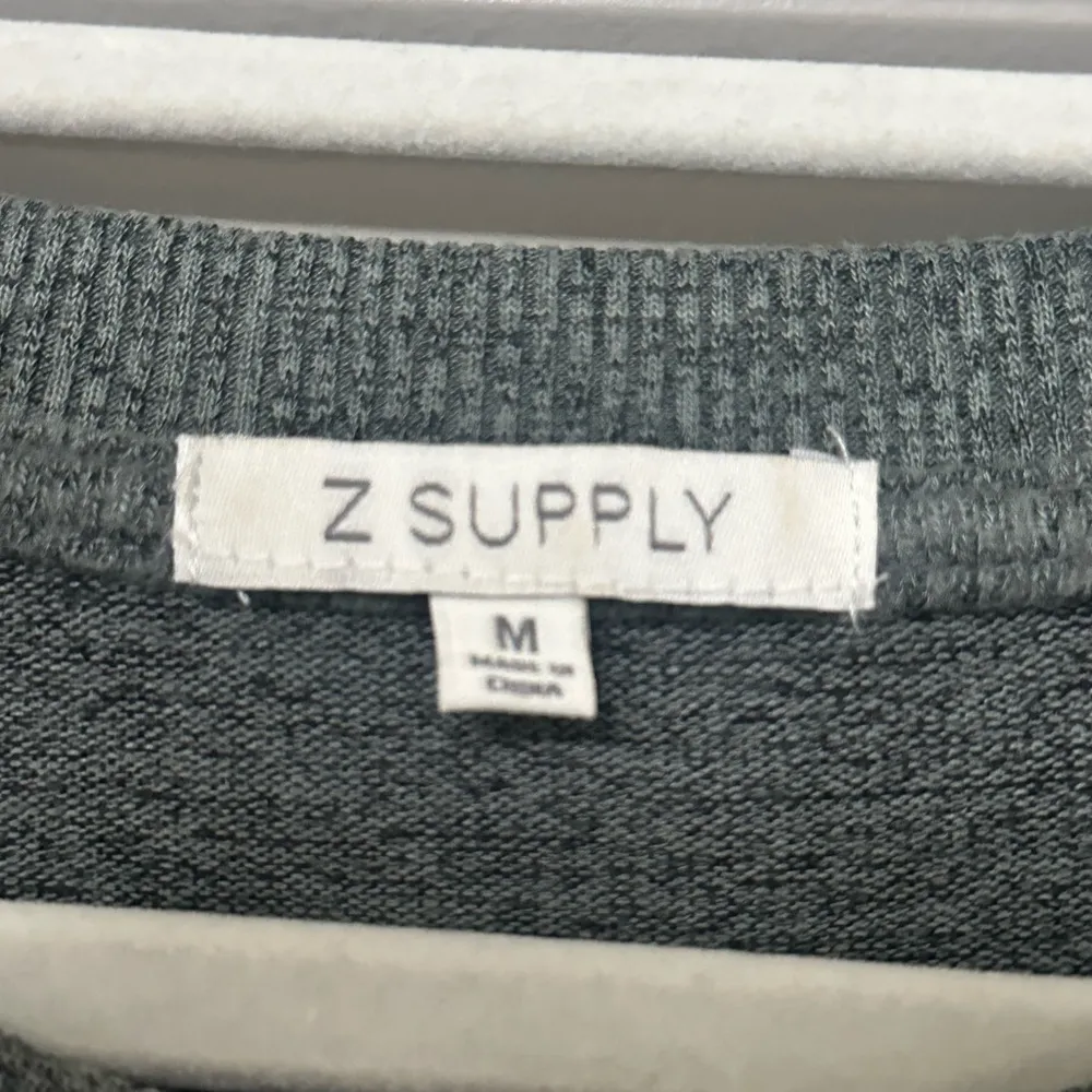 Z Supply Green Pullover Size Medium - Image 4