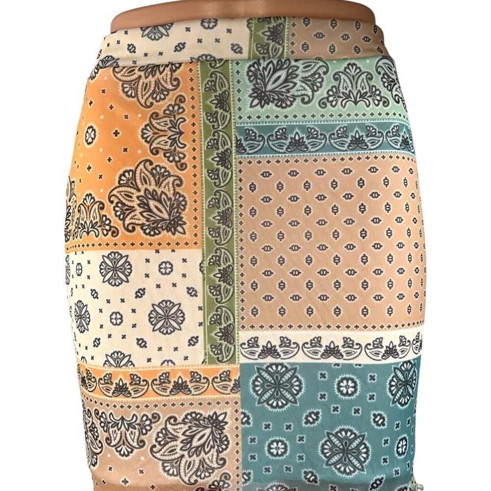 Daisy Street Coral Blue Floral Bandana Boho Patchwork Pencil Mini Skirt Size M - Image 4