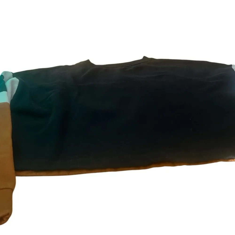 Trafaluc cropped long sleeve color blocked sweatshirt, size Small - Image 2