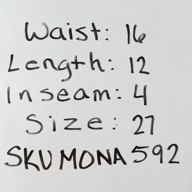 Sanctuary Classic Globe Trotter Shorts Womens 27 Black Denim 100% Cotton Cuffed - Image 7