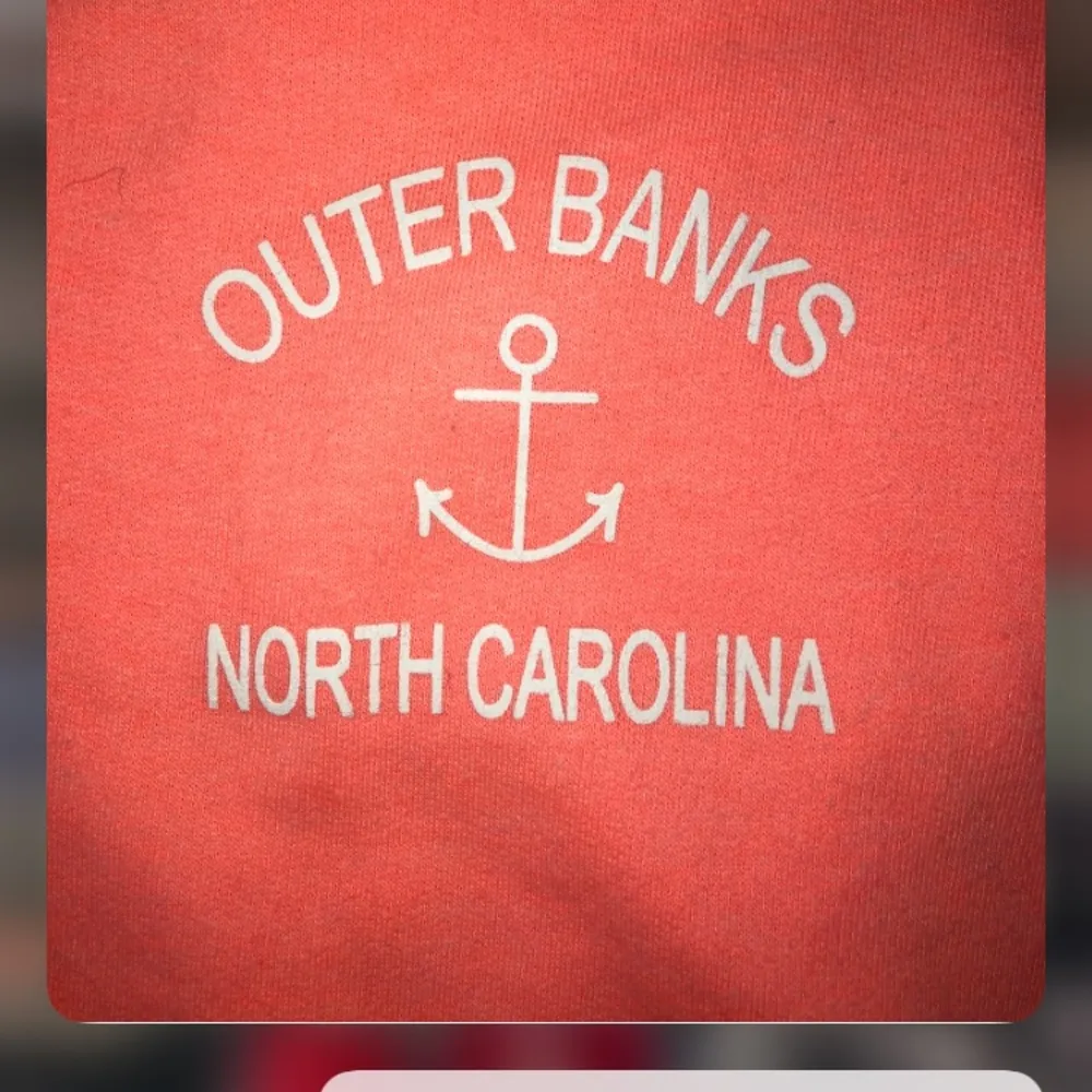 Outer banks N.C Coral Hoodie size medium Pink - Image 2