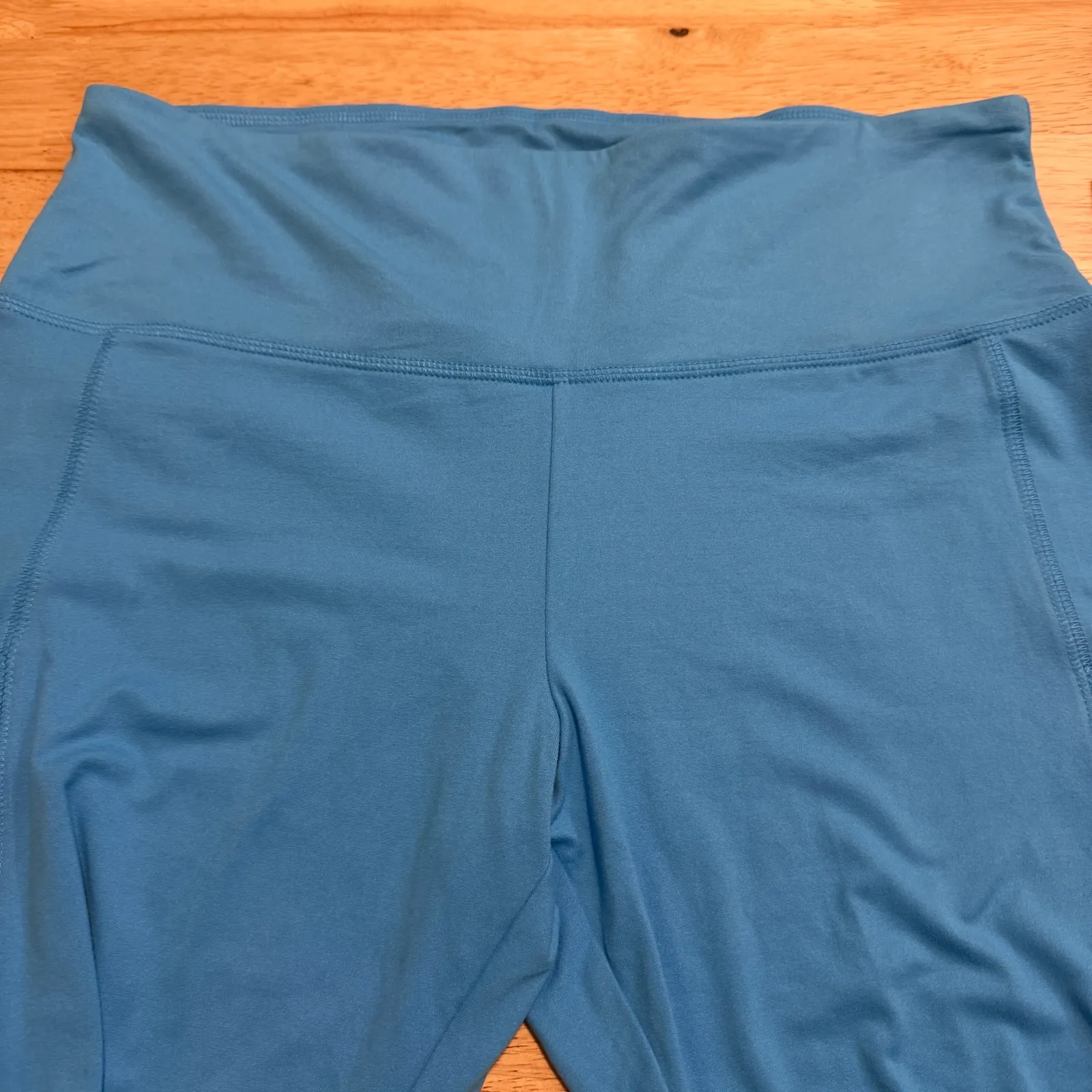 Wild Fable Women's Azure Blue High-Waisted Ultra Soft Leggings - Size XL - NWT - Image 5