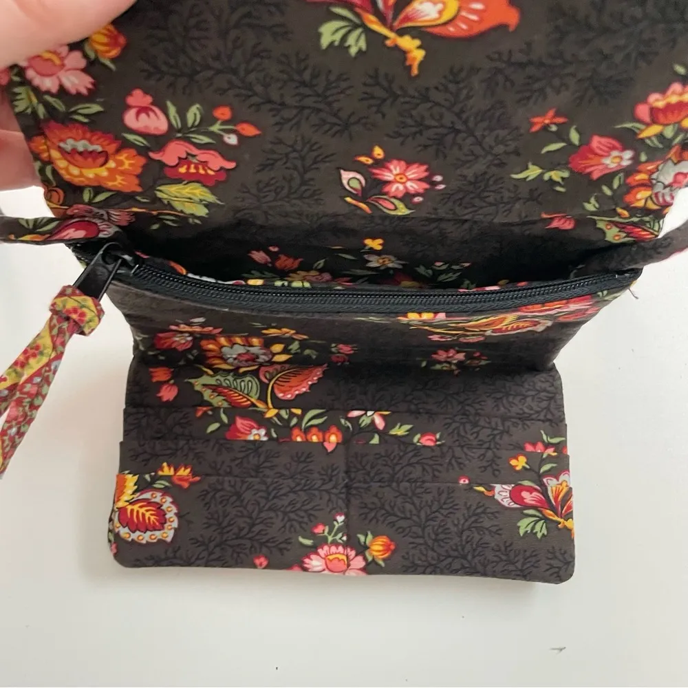 Vintage Vera Bradley Wallet Purse Crossbody Credit Card ID Pen Chocolate Floral - Image 9