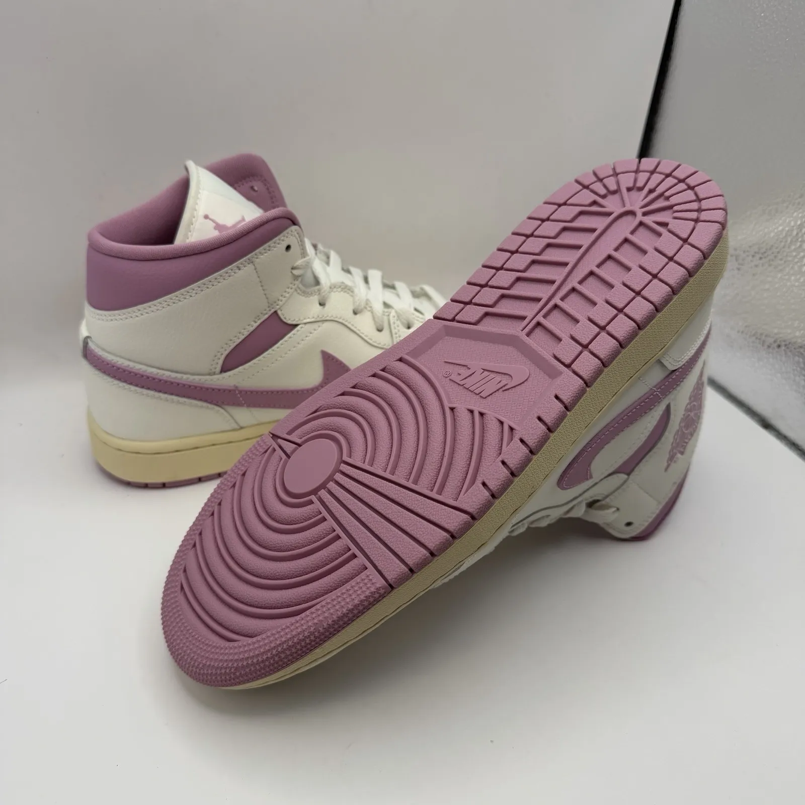 Nike Air Jordan 1 Mid Sail-Orchid Purple-Muslin BQ6472-162 Women's Size 11 New - Image 7