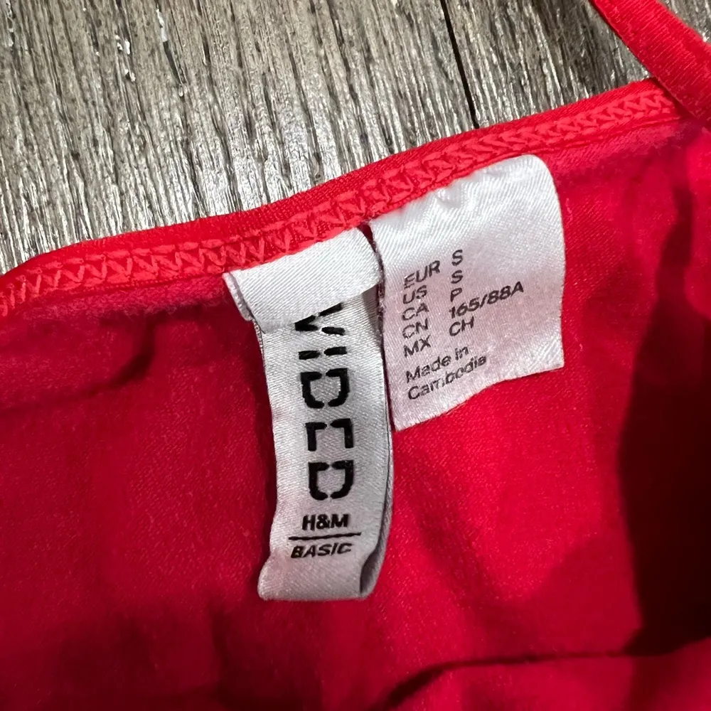 Women’s Divided H&M Red Small Tank Top - Image 2