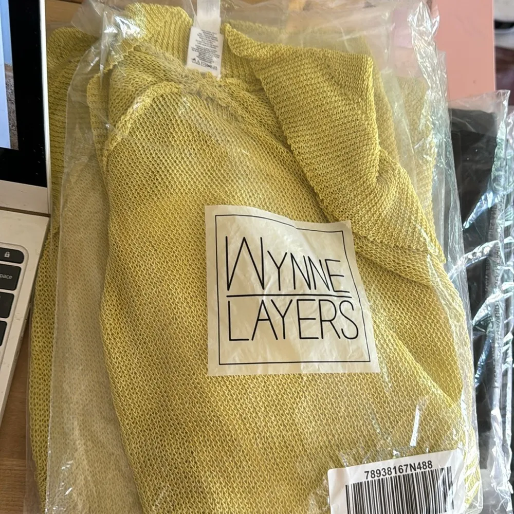 Wynne Layers Yellow Green Crochet Knit Light Weight Open Front Crop Shawl XL - Image 2