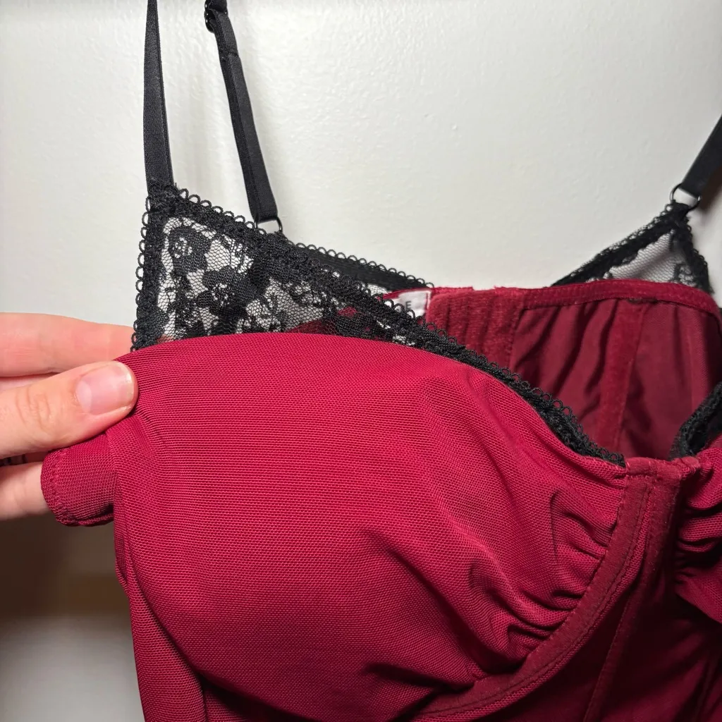 Garage NWT Sabrina Peek-A-Boo Bustier Top Large Lace Corset Sexy - Image 7