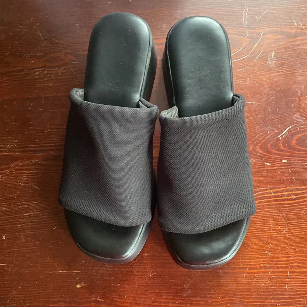 Womens 90s y2k Black 2.25" Platform Sandal Sz 9 Open Toe Rachel Green Clueless - Image 7