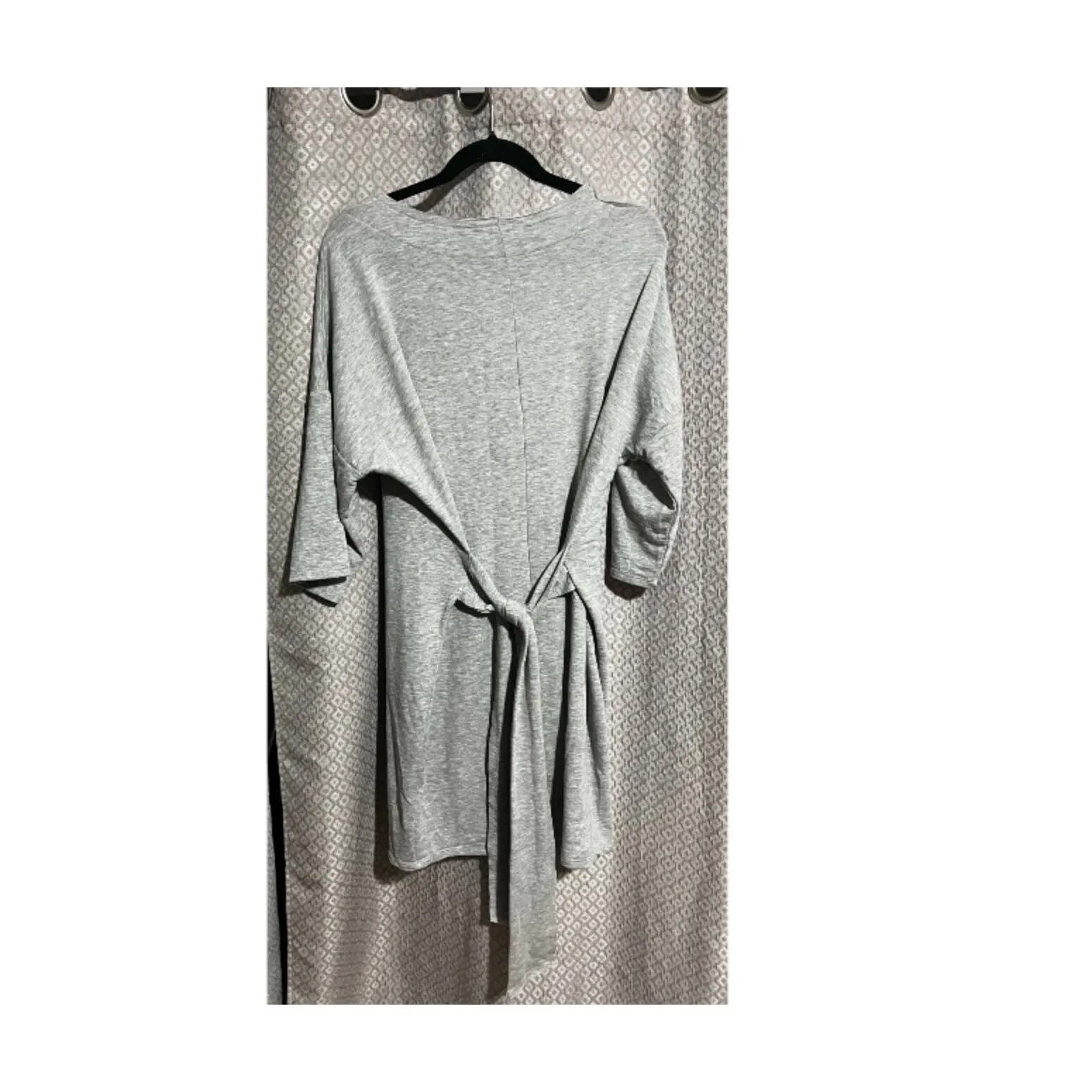 selena black dress Akira  The Anteros