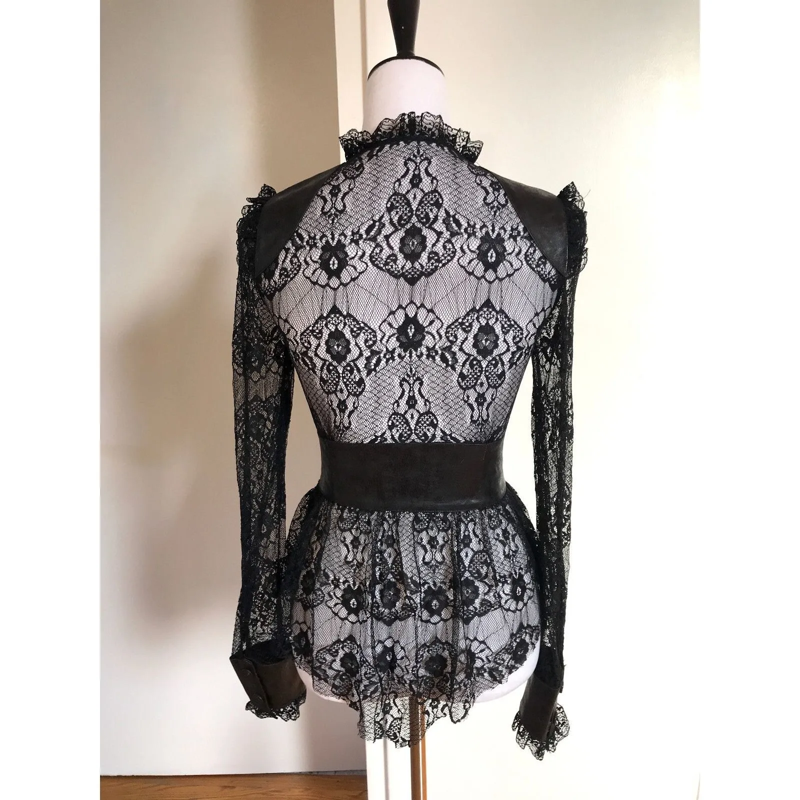 Lip Service Vintage War of the Roses Gothic Victorian Black Lace Top XS - Image 8