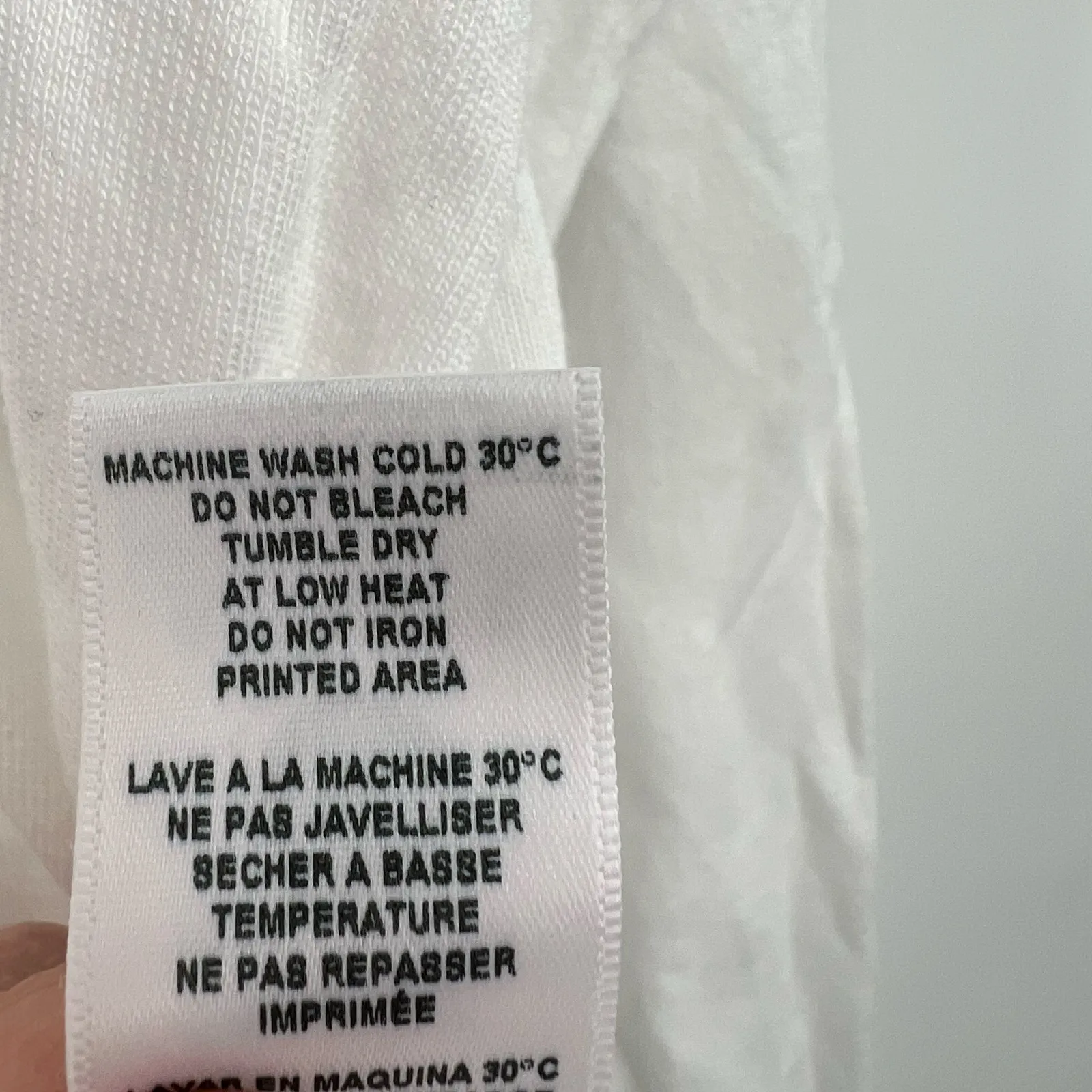 Sundry Oversized White Sweatshirt Lovers rainbow spell out Pullover size medium - Image 3