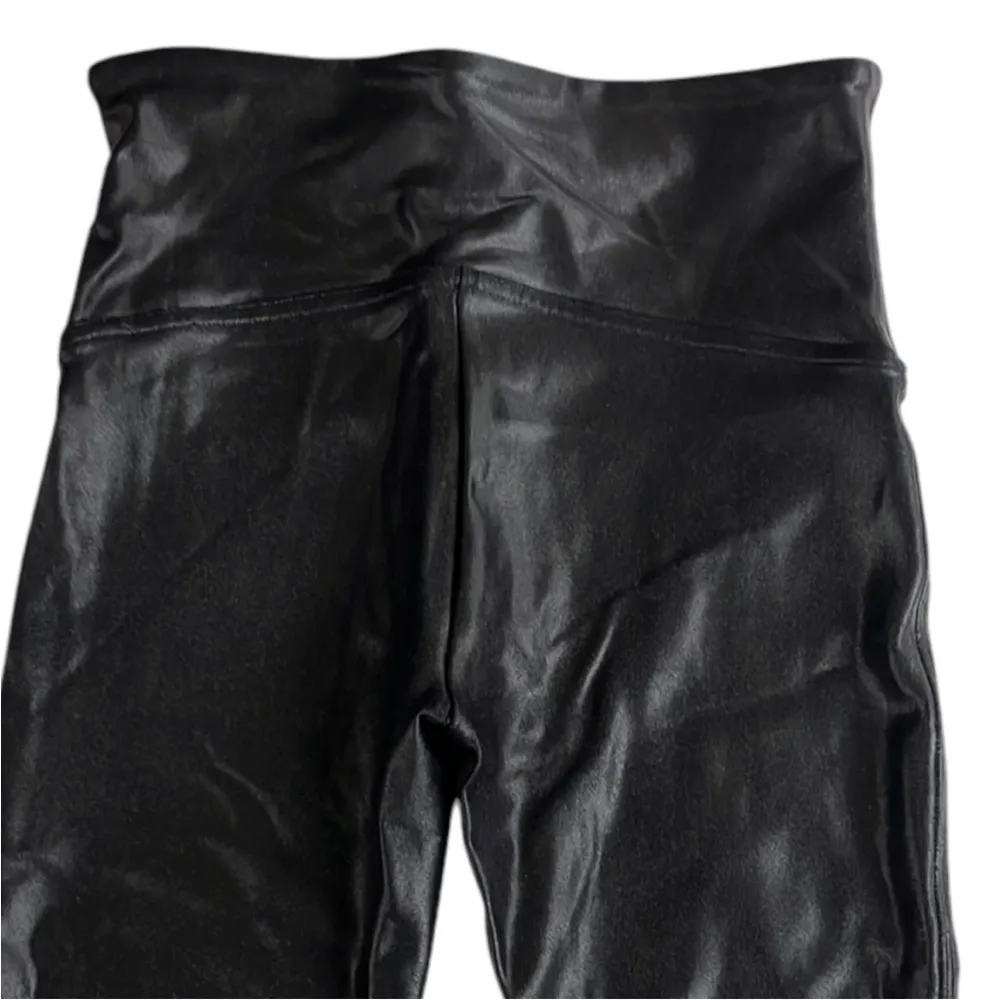 EUC SPANX Faux Leather Leggings Black Size Large - Image 7