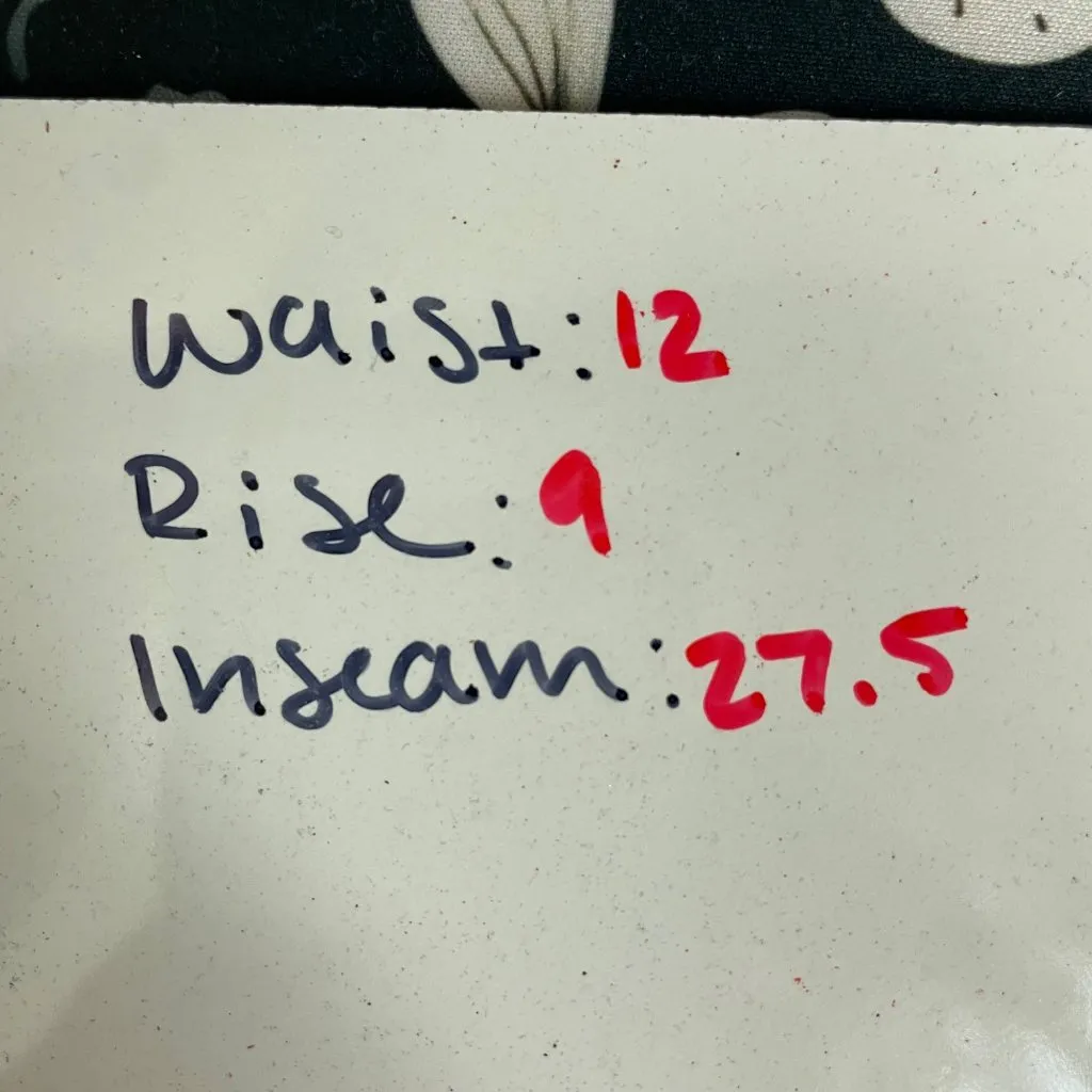 Princess Polly Women's 6 Black Mid Rise Cross Waist Straight Leg Yoga‎ Pants - Image 5