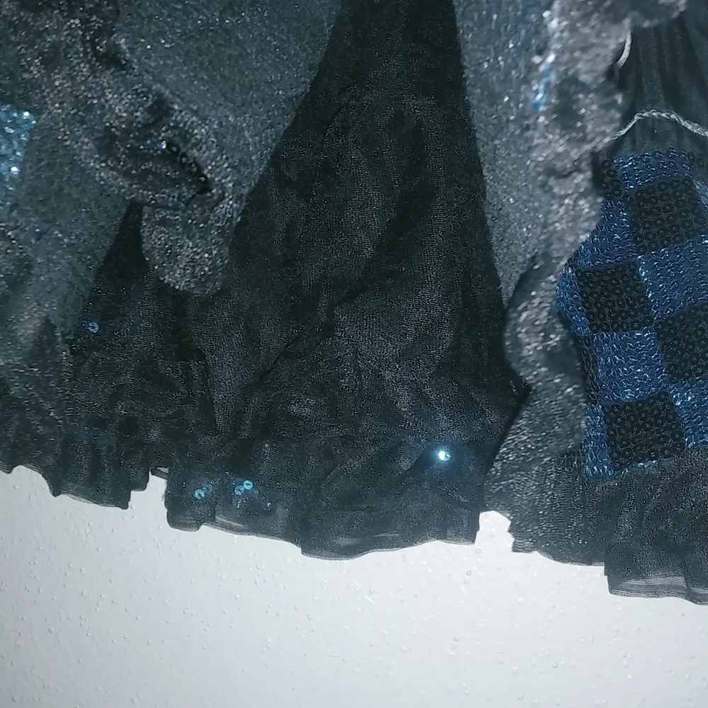 Hot Topic XS/S Hello Kitty Skull Harlequin Black & Blue Tulle Mini Skirt - Image 4