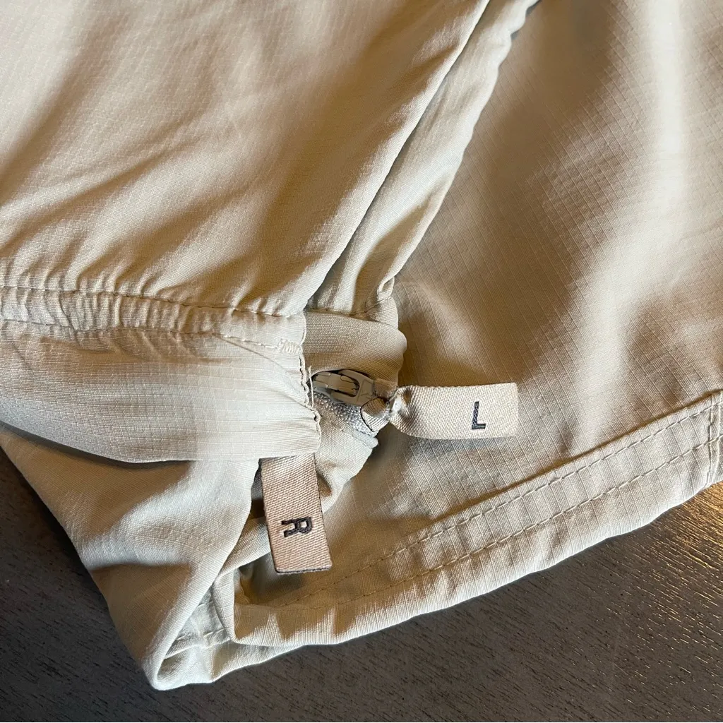 Columbia Women's NEW Palm Peak Convertible Pants - Image 3
