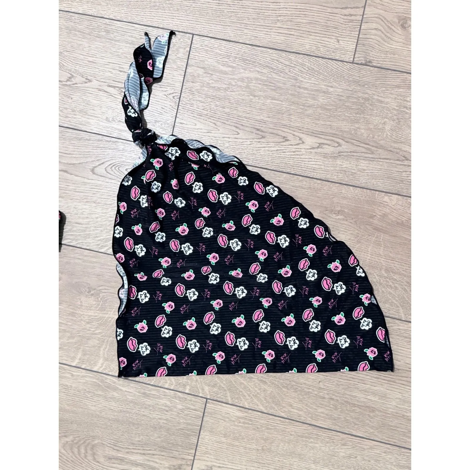 Betsey Johnson M Black Hot Pink Floral Rose Lips Bikini Ooh La 3 Pc Set Sarong - Image 5