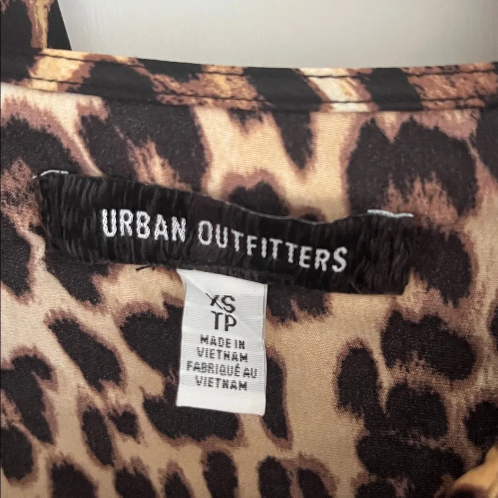 Urban Outfitters 🖤🤎 Bri Double Bow Satin Mini Dress in Leopard Print - Size XS - Image 5