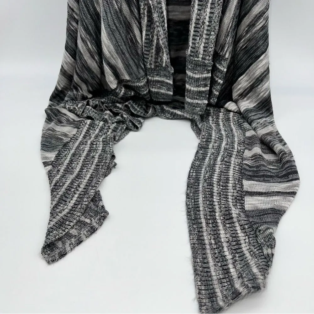 Hippie Laundry Open Waterfall Front Knit Sweater Vest - Image 3