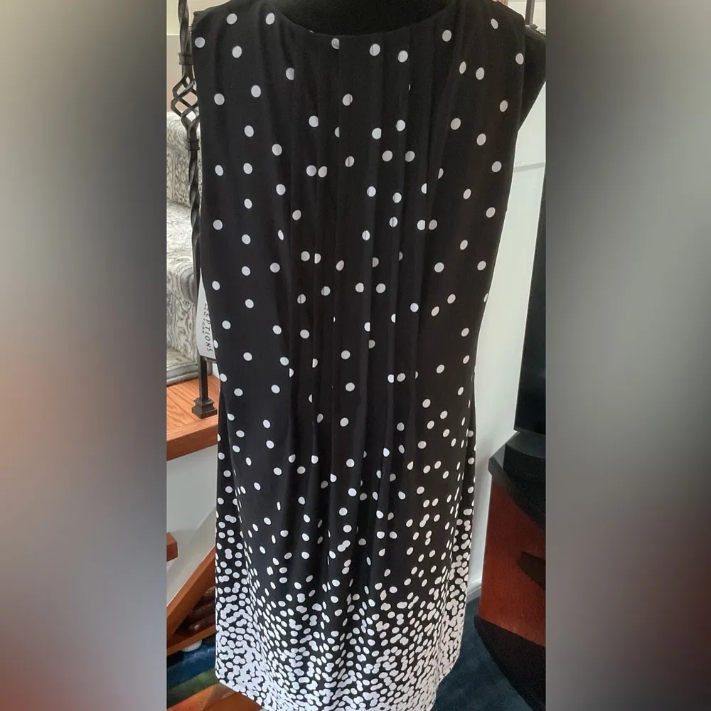 NWT Black & White Polka Dot Sleeveless Dress Size XL - Image 2