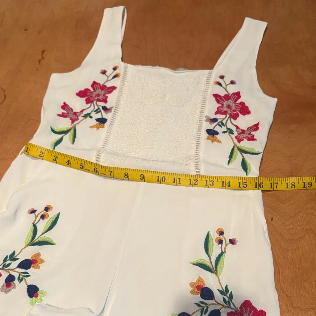 Guess Floral Embroidered White Romper - Image 11