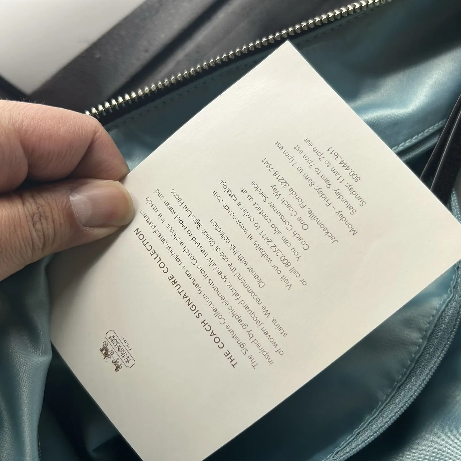 Coach Poppy Y2K 18979  Vintage Signature Monogram Jacquard Lage Hobo Bag NWT - Image 9