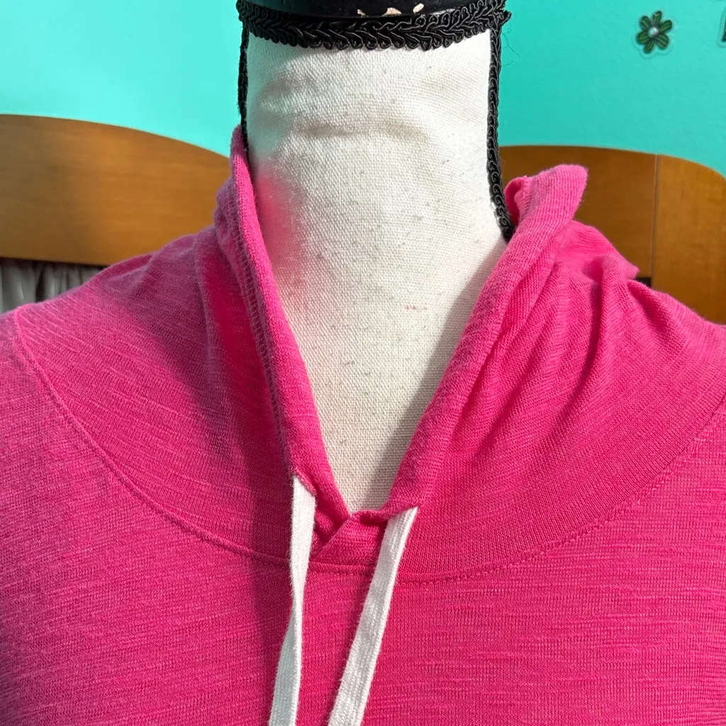 American Eagle Outfitters Fuchsia Tee Hoodie - Image 3