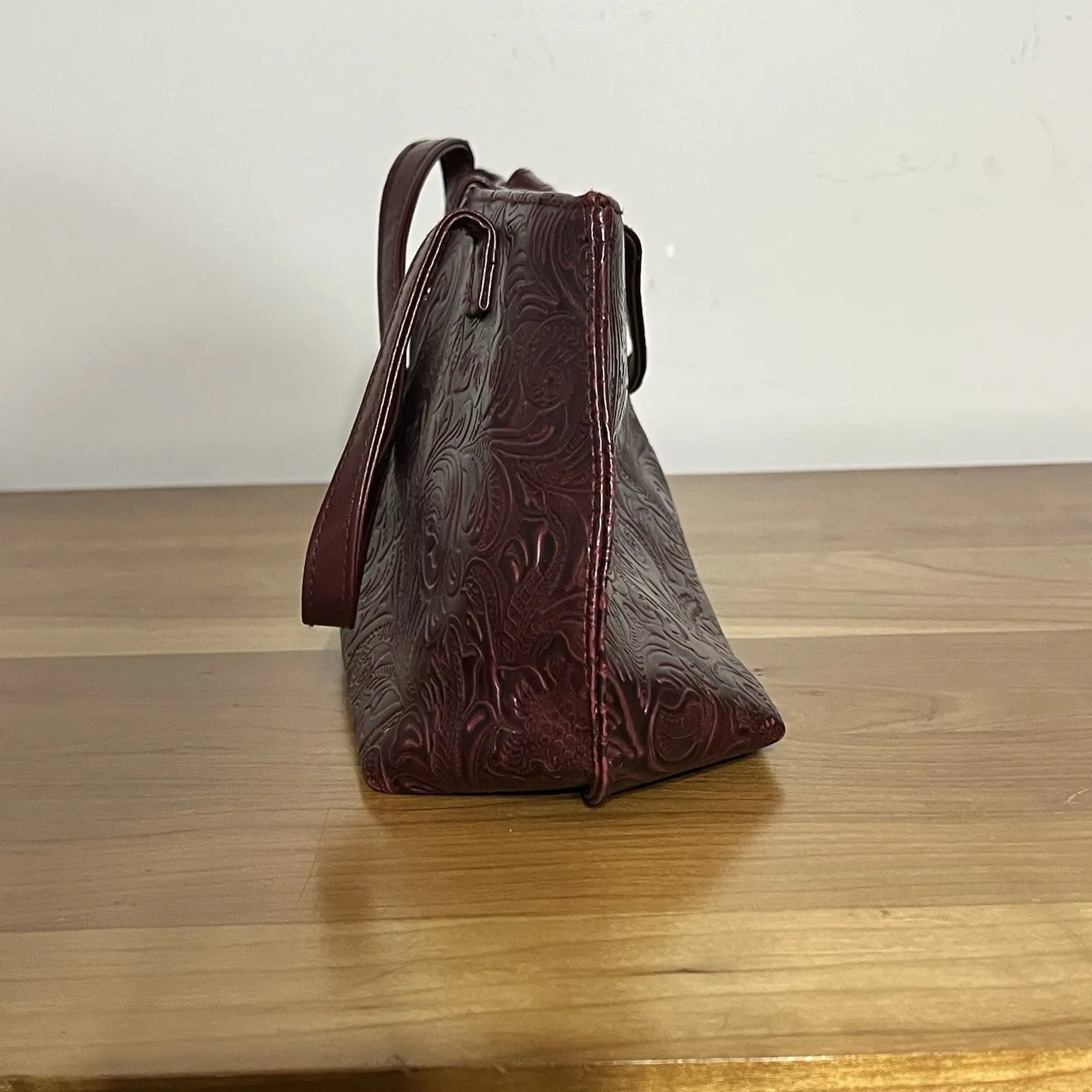 Vintage Victoria Secret's Handbag Small Satchel Burgundy Embossed Faux Leather - Image 8