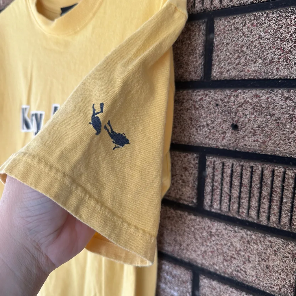 Ouray Sportswear Key Largo Florida Keys Vintage Y2K T-Shirt Size Small - Image 7