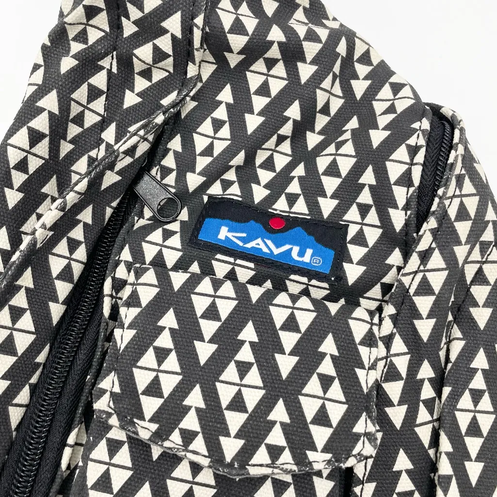 Kavu Rope Crossbody Bag Cotton Canvas Black White Geometric Aztec Travel Pack - Image 3