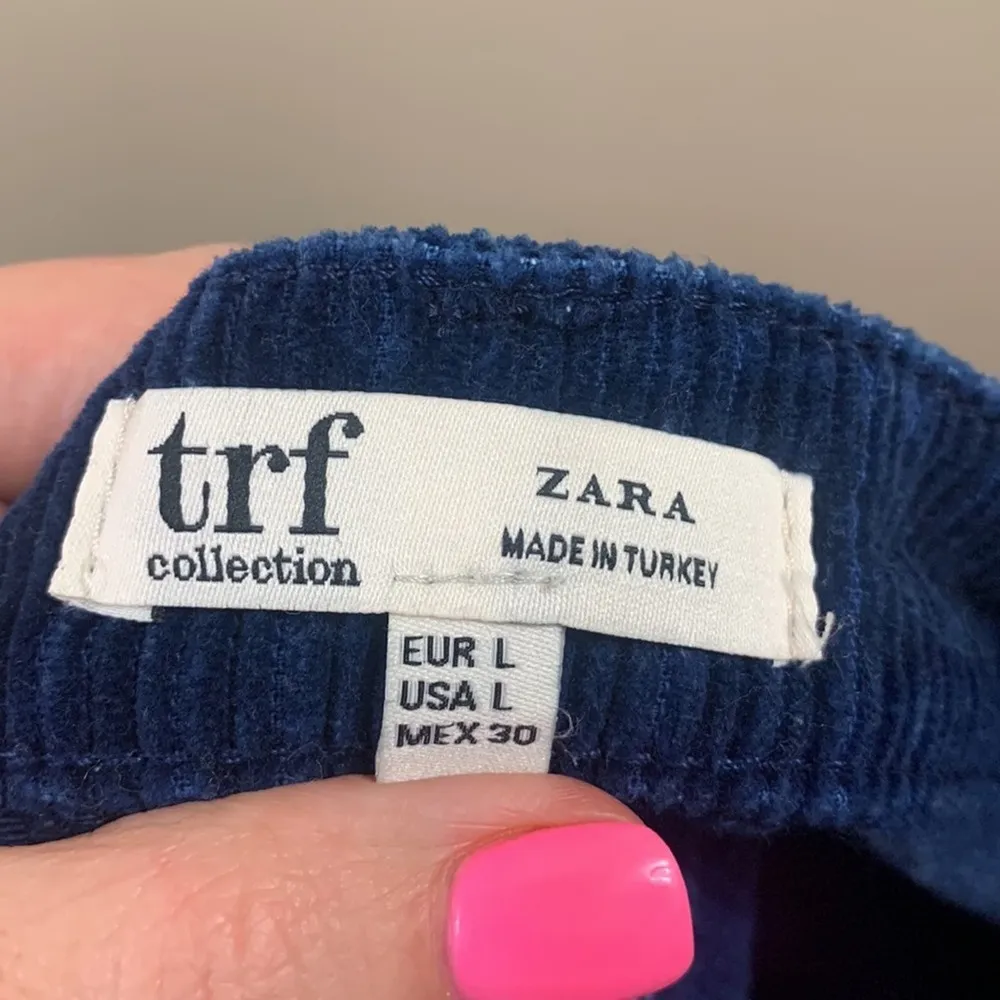 Zara TRF Corduroy Navy Mini Skirt - Image 4